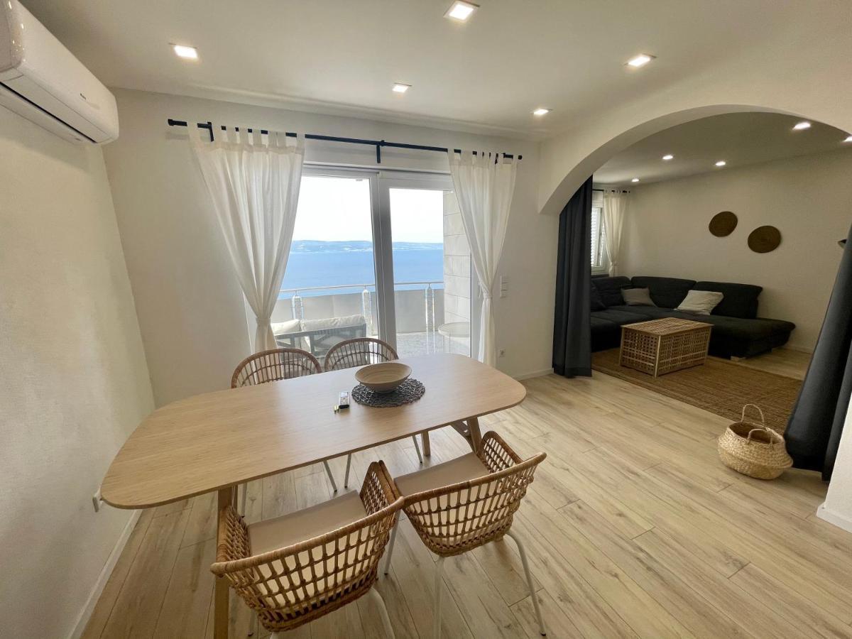 Lambda Holiday Apartments Jesenice  Bagian luar foto
